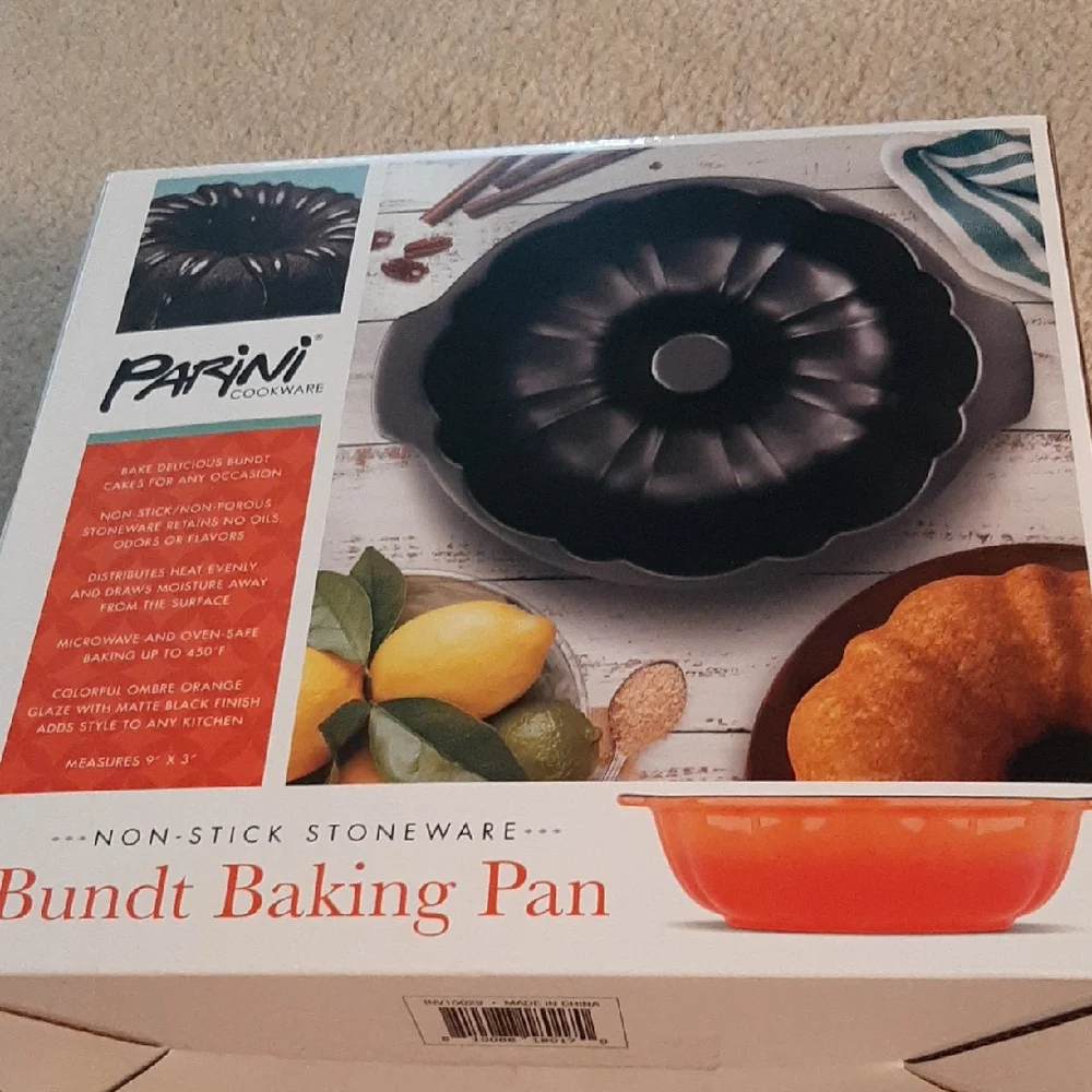 Parini Non-Stick NIB Parini Ombre Orange Bundt Baking Pan